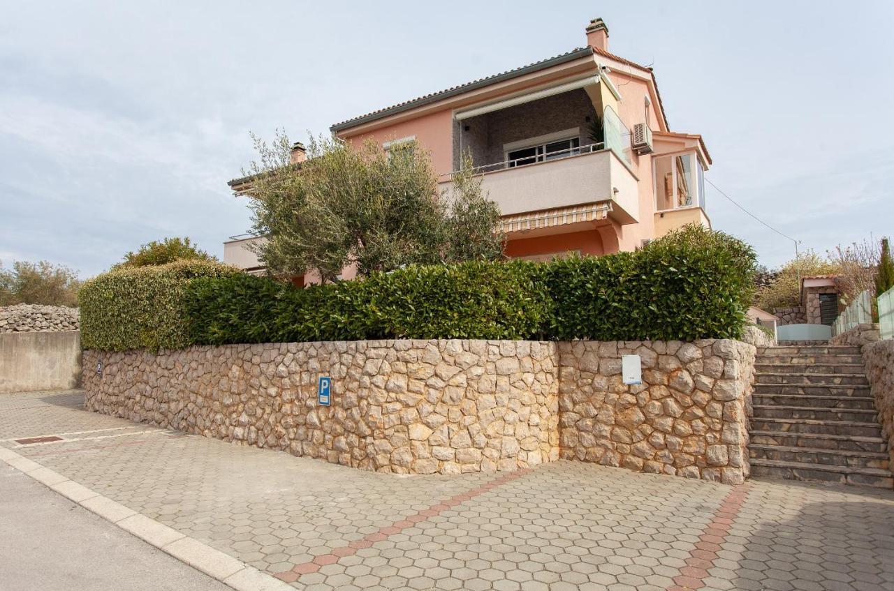 Happy Point Apartment Veglia Exterior foto