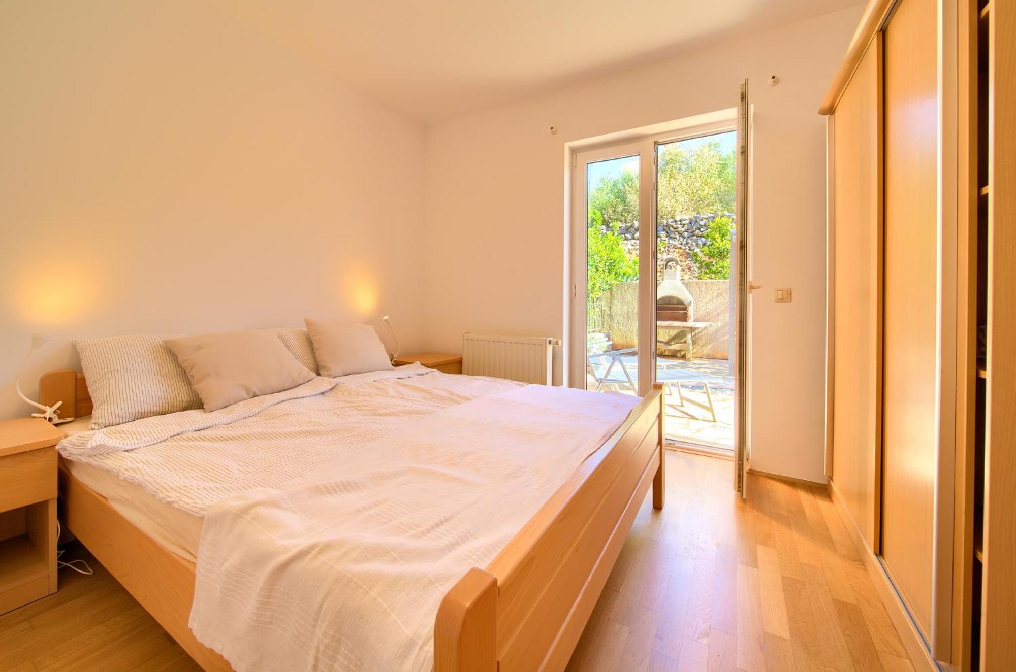 Happy Point Apartment Veglia Exterior foto