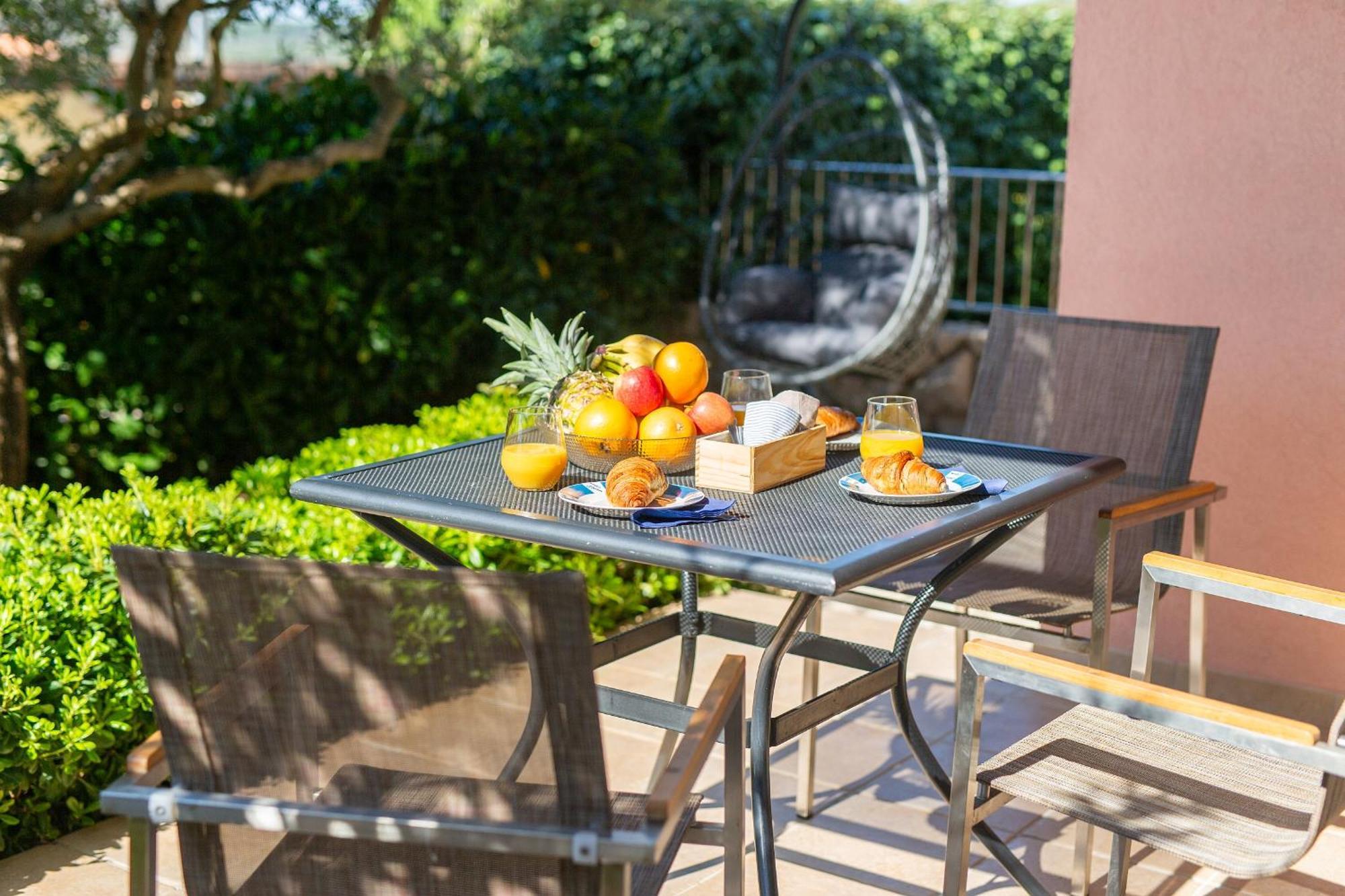 Happy Point Apartment Veglia Exterior foto